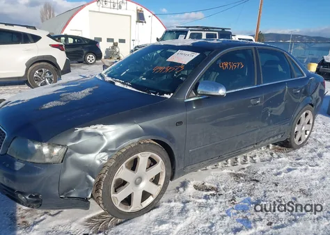 2004 Audi S4 4.2 из США, поврежденный, VIN WAUPL68E74A027184